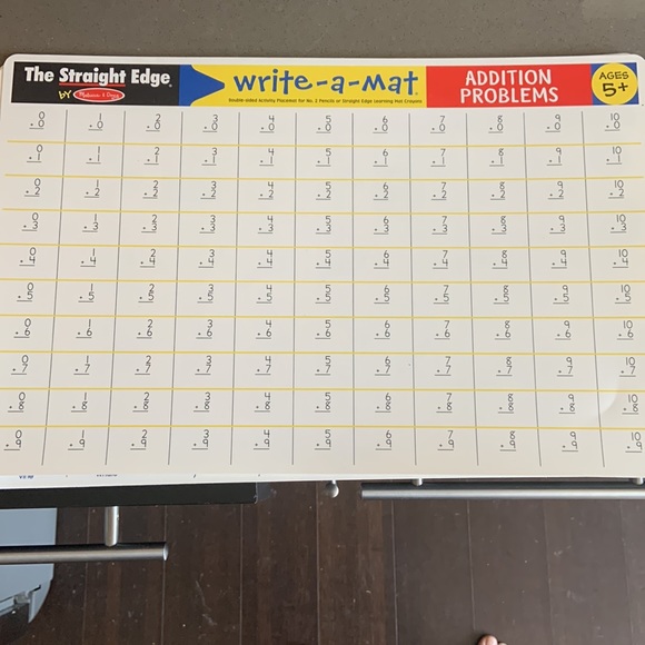 Set of 5 Melissa & Doug write-a-mats - Picture 5 of 6